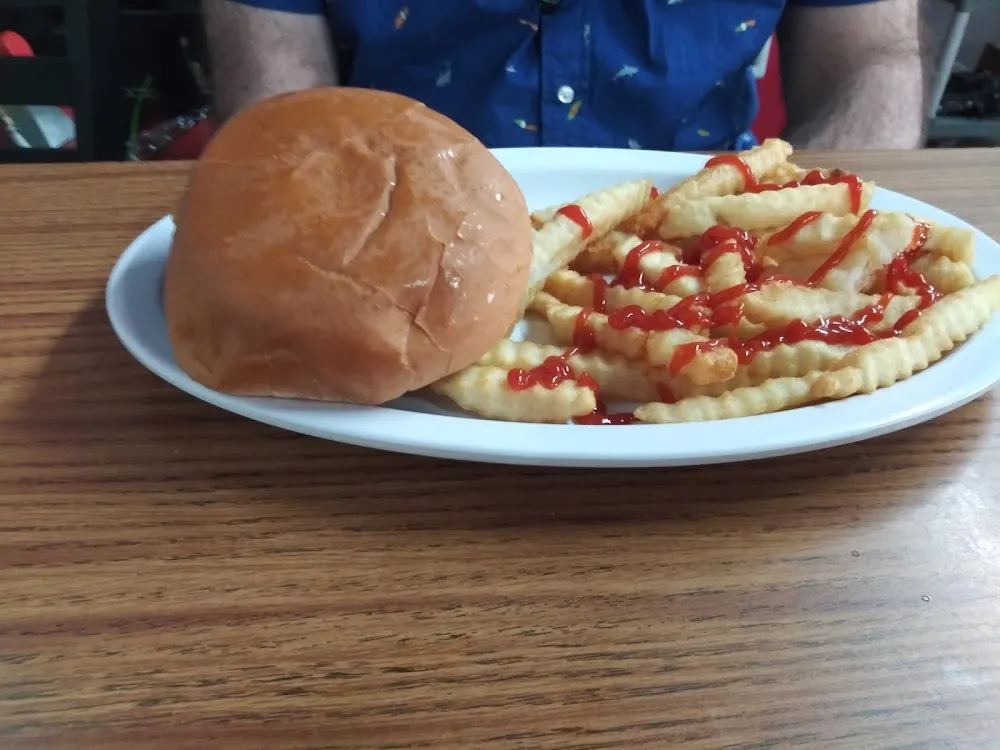 Big Cheeseburger with Fries